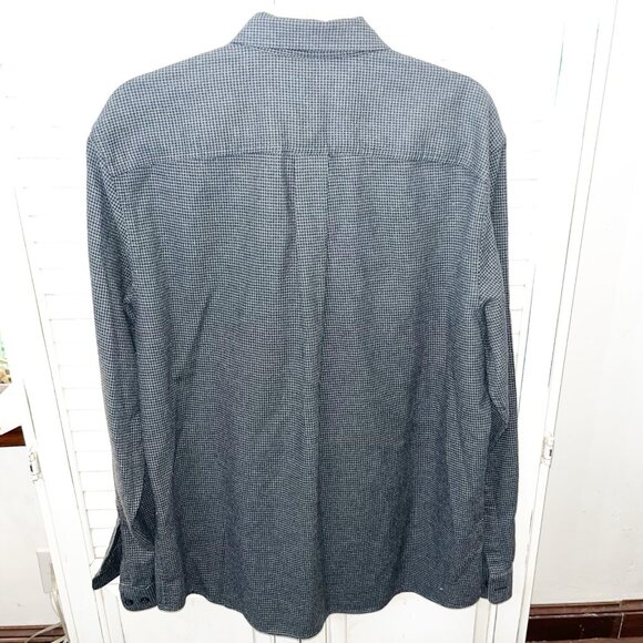 L.L. Bean Men's Slightly Fitted Button Down Shirt Large Houndstooth Soft - Picture 2 of 5